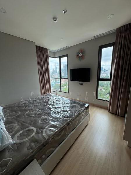 Lumpini Suite Phetchaburi-Makkasan, Bangkok, 1515 Phetchaburi Rd, Makkasan, Ratchathewi, Bangkok, 2 Bedrooms, 61 sqm, Condo For Rent, by Piangphet Saengtuangkit, 500574949 - DDproperty.com