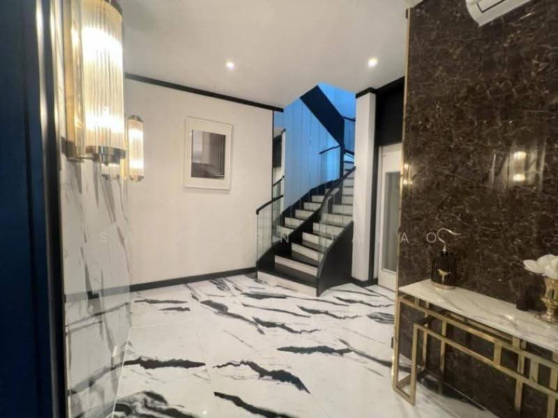 Maison Blanche – Sukhumvit 67, Bangkok, 59 Soi Sukhumvit 67, Phra Kanong Nua, Watthana, Bangkok, 4 Bedrooms, 280 sqm, Single Detached House For Rent, by Sataporn Jalao, 500574953 - DDproperty.com