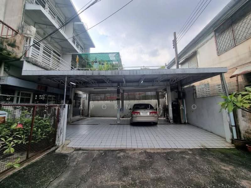 ทาวน์เฮ้าส์ 7-ห้องนอน, กรุงเทพ, บางโพงพาง, ยานนาวา, กรุงเทพ, 350 ตร.ม., ทาวน์เฮ้าส์ ขาย, โดย Sataporn Jalao, 500574978 - DDproperty.com