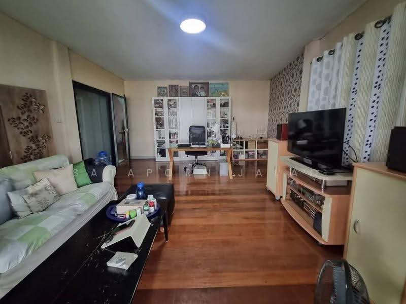 7-BR Townhouse, Bangkok, Bang Pong Pang, Yan Nawa, Bangkok, 7 Bedrooms, 350 sqm, Townhouse For Sale, by Sataporn Jalao, 500574978 - DDproperty.com