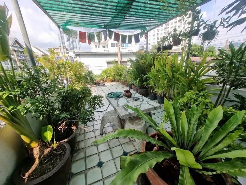7-BR Townhouse, Bangkok, Bang Pong Pang, Yan Nawa, Bangkok, 7 Bedrooms, 350 sqm, Townhouse For Sale, by Sataporn Jalao, 500574978 - DDproperty.com