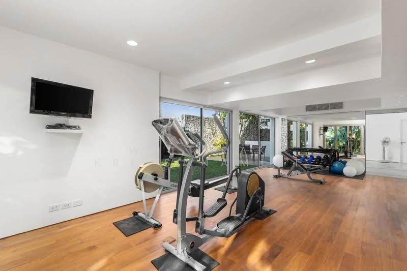 Surin Heights : สุรินท์ ไฮท์, ภูเก็ต, เชิงทะเล, ถลาง, ภูเก็ต, 500 ตร.ม., วิลล่า ขาย, โดย Wuttirak Kritsanamitt, 500574994 - DDproperty.com