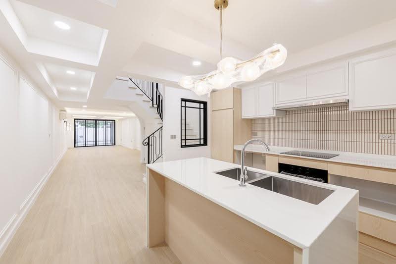 Townhome เอกมัย ปรีดีพนมยงค์ 42 (สุขุมวิท 71), กรุงเทพ, คลองตันเหนือ, วัฒนา, กรุงเทพ, 192 ตร.ม., ทาวน์เฮ้าส์ ขาย, โดย Lalita Sriploy, 500575023 - DDproperty.com