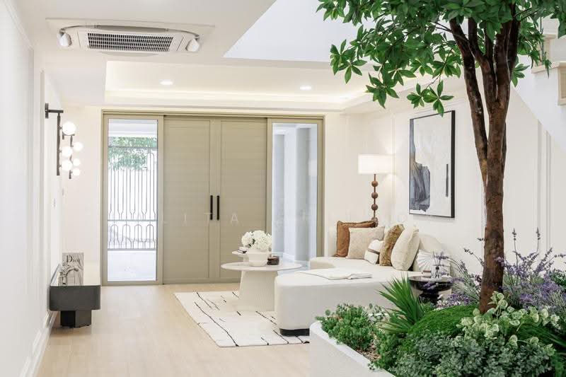 Townhome เอกมัย ปรีดีพนมยงค์ 42 (สุขุมวิท 71), กรุงเทพ, คลองตันเหนือ, วัฒนา, กรุงเทพ, 192 ตร.ม., ทาวน์เฮ้าส์ ขาย, โดย Lalita Sriploy, 500575023 - DDproperty.com