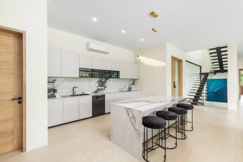 Manick Hillside, Phuket, Sri Sunthon, Thalang, Phuket, 4 Bedrooms, 1,350 sqm, Villa For Sale, by Wuttirak Kritsanamitt, 500575041 - DDproperty.com