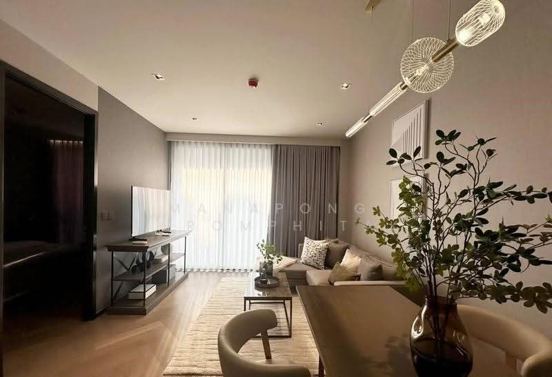 The Reserve 61 Hideaway, Bangkok, 92 Sukhumvit 61, Khlong Tan Nua, Watthana, Bangkok, 1 Bedroom, 50 sqm, Condo For Rent, by Manapong Phromphitak, 500575052 - DDproperty.com