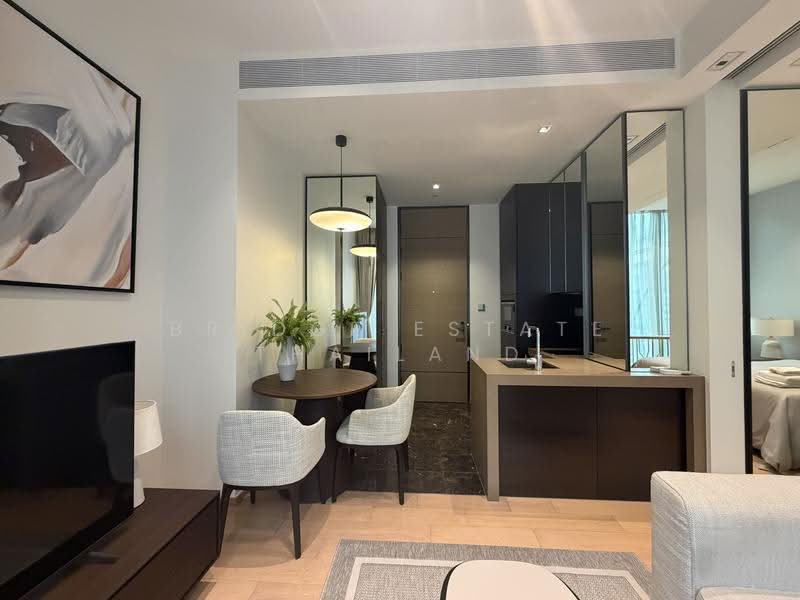 28 Chidlom, Bangkok, 28 Chit Lom Alley, Lumphini, Pathum Wan, Bangkok, 1 Bedroom, 38 sqm, Condo For Rent, by Bridge Estate Thailand, 500575116 - DDproperty.com
