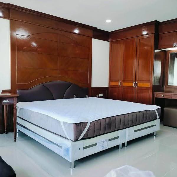Sukhumvit Suite, Bangkok, 19 Soi Sukhumvit 13, Khlongtoei Nua, Watthana, Bangkok, 1 Bedroom, 28 sqm, Condo For Rent, by Nat Tantirapan, 500575129 - DDproperty.com