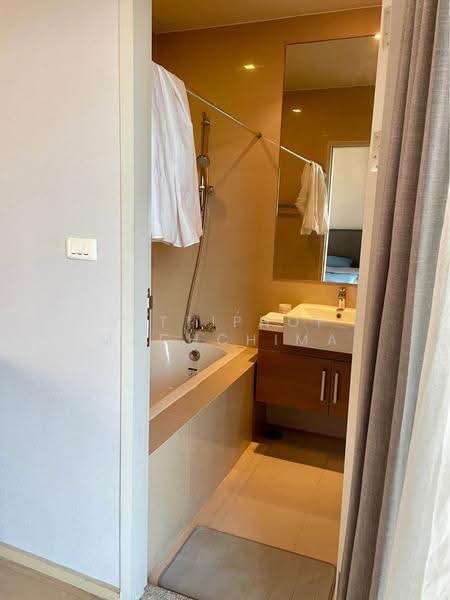 Noble Refine, Bangkok, Soi Sukhumvit 26, Sukhumvit Road, Khong Tan, Khlong Toei, Bangkok, 2 Bedrooms, 69 sqm, Condo For Sale, by Kittiphop Machchima, 500575141 - DDproperty.com