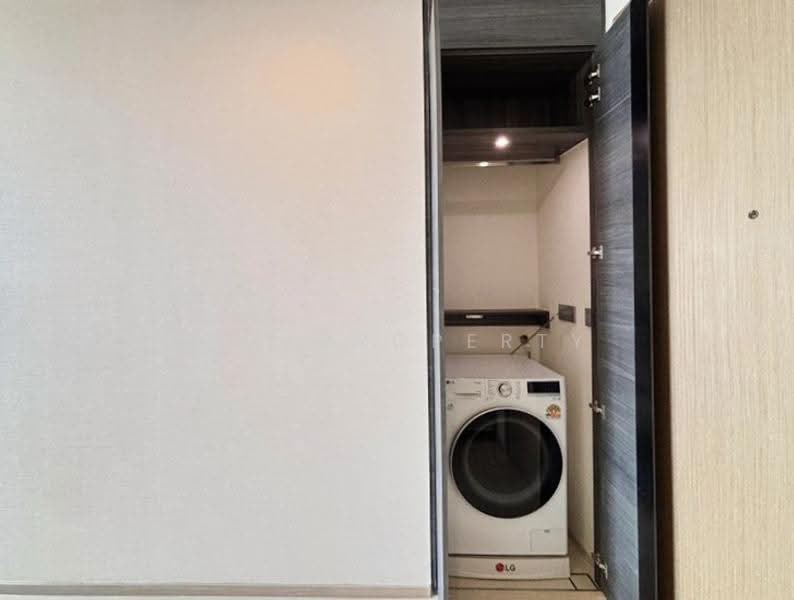 The Esse Asoke, Bangkok, 333 Soi Sukhumvit 21, Sukhumvit Road, Khlongtoei Nua, Watthana, Bangkok, 1 Bedroom, 45 sqm, Condo For Rent, by TRC Property, 500575337 - DDproperty.com