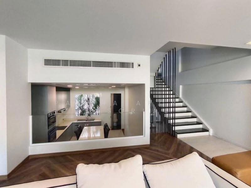 Prompak Gardens Condominium, Bangkok, Sukhumvit, Khlongtoei Nua, Watthana, Bangkok, 3 Bedrooms, 650 sqm, Condo For Sale, by Patcharaporn Binsorlae, 500575383 - DDproperty.com