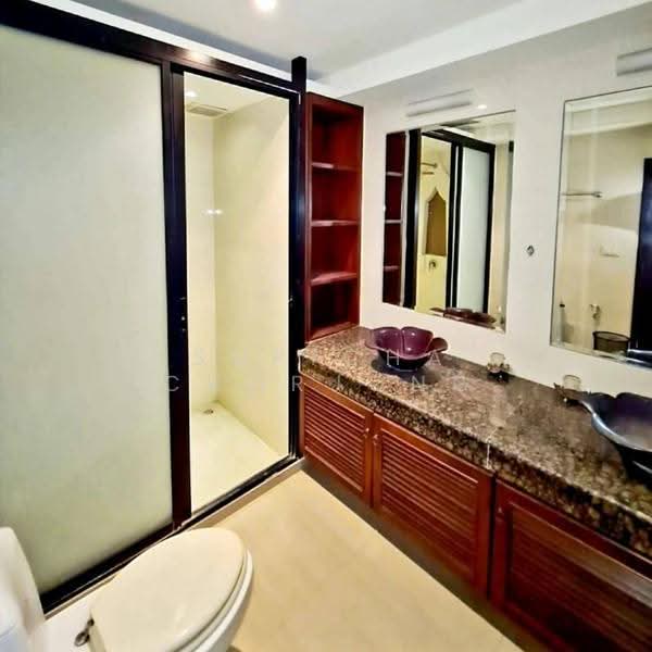 8-BR Townhouse, Chon Buri (Pattaya), Nong Pru, Bang Lamung (Pattaya), Chon Buri (Pattaya), 8 Bedrooms, 375 sqm, Townhouse For Sale, by Supicha Chorjong, 500575388 - DDproperty.com