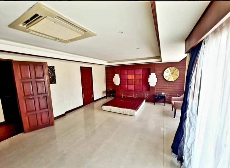 8-BR Townhouse, Chon Buri (Pattaya), Nong Pru, Bang Lamung (Pattaya), Chon Buri (Pattaya), 8 Bedrooms, 375 sqm, Townhouse For Sale, by Supicha Chorjong, 500575388 - DDproperty.com