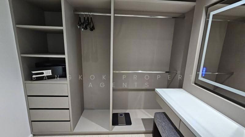 GM Residence, Bangkok, Soi Ekkamai 18, Khlong Tan Nua, Watthana, Bangkok, 3 Bedrooms, 220 sqm, Condo For Rent, by BANGKOK PROPERTY AGENTS, 500575438 - DDproperty.com