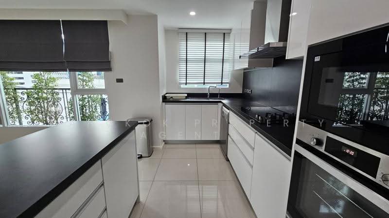GM Residence, Bangkok, Soi Ekkamai 18, Khlong Tan Nua, Watthana, Bangkok, 3 Bedrooms, 220 sqm, Condo For Rent, by BANGKOK PROPERTY AGENTS, 500575438 - DDproperty.com