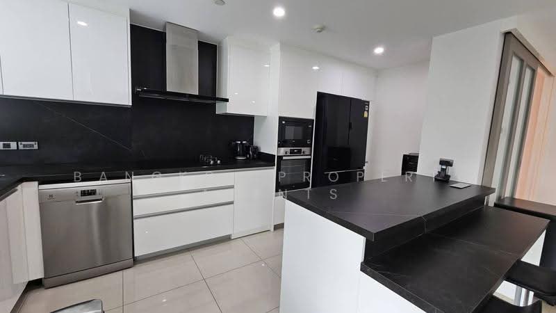 GM Residence, Bangkok, Soi Ekkamai 18, Khlong Tan Nua, Watthana, Bangkok, 3 Bedrooms, 220 sqm, Condo For Rent, by BANGKOK PROPERTY AGENTS, 500575438 - DDproperty.com