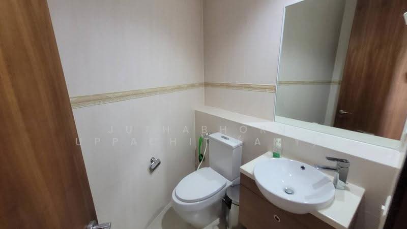 The Lakes, Bangkok, 123 Ratchadaphisek Road, Khlong Toei, Bangkok, 3 Bedrooms, 173 sqm, Condo For Rent, by Juthabhorn Uppachit (Amy), 500575448 - DDproperty.com