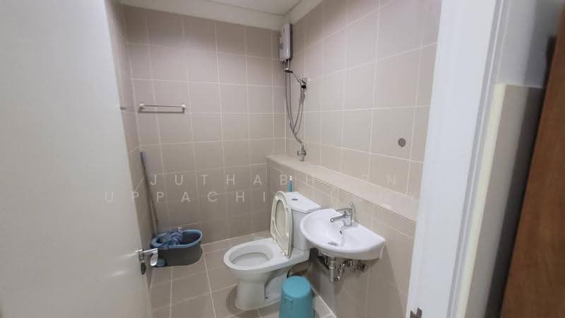 The Lakes, Bangkok, 123 Ratchadaphisek Road, Khlong Toei, Bangkok, 3 Bedrooms, 173 sqm, Condo For Rent, by Juthabhorn Uppachit (Amy), 500575448 - DDproperty.com
