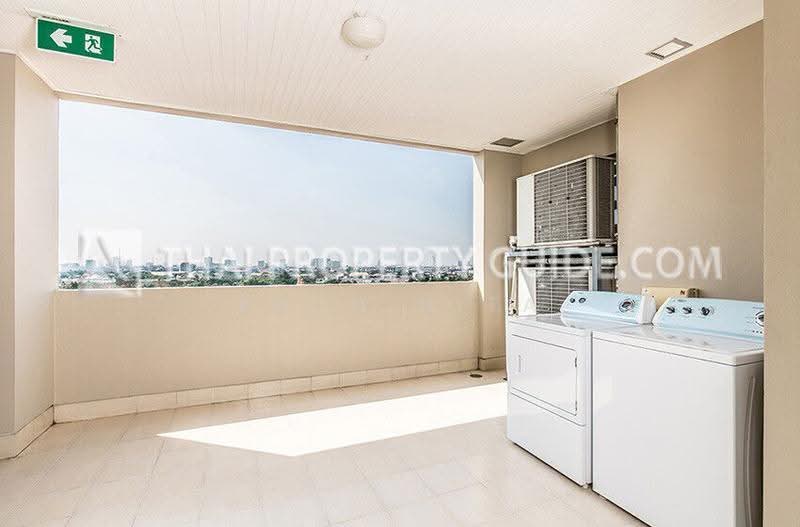 Nichada Thani, Nonthaburi, Soi Prasert Islam, Bang Talat, Pak Kret, Nonthaburi, 4 Bedrooms, 356 sqm, Condo For Rent, by Khun Nita, 500575451 - DDproperty.com