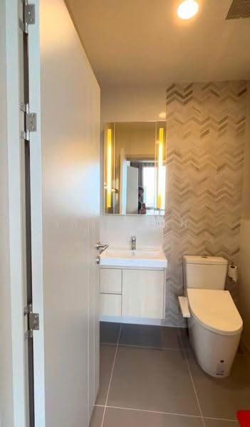 Oka Haus Sukhumvit 36, Bangkok, 3399 Rama 4 Road, Khong Tan, Khlong Toei, Bangkok, 1 Bedroom, 27 sqm, Condo For Rent, by Sataporn Jalao, 500575457 - DDproperty.com