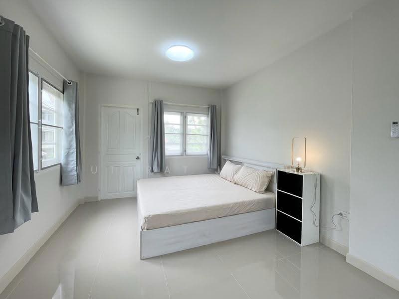 อุทยานทอง, Nonthaburi, Bang Phut, Pak Kret, Nonthaburi, 4 Bedrooms, 200 sqm, Single Detached House For Rent, by Jutarat Jitmun, 500575460 - DDproperty.com