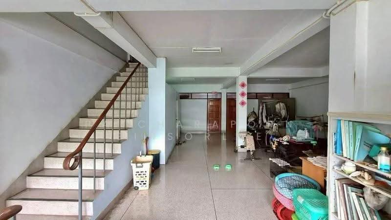 7-BR Townhouse, Chon Buri (Pattaya), Samed, Muang Chon Buri, Chon Buri (Pattaya), 7 Bedrooms, 376 sqm, Townhouse For Sale, by Patcharaporn Binsorlae, 500575461 - DDproperty.com