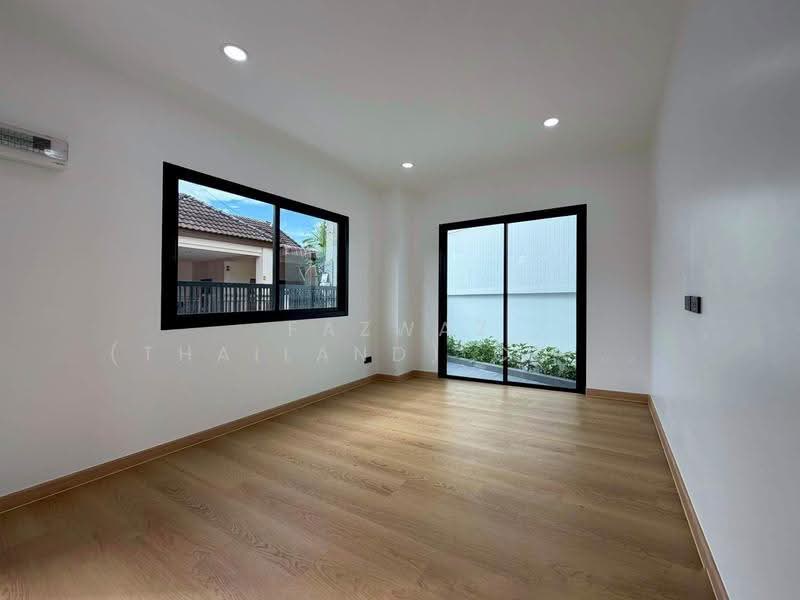 Renovated 2BR Corner House in Ratsada Phuket | Near Central Phuket & Hospital, phuket, Ratsada, Muang Phuket, Phuket, 2 Bedrooms, 95 sqm, Single Detached House For Sale, by Fazwaz (Thailand) Co., Ltd., 500575471 - DDproperty.com