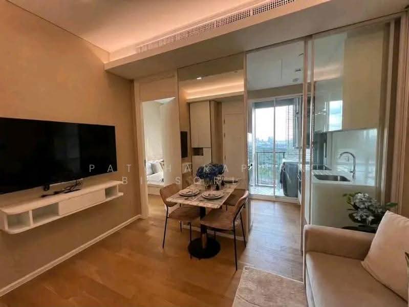 The Saint Residences Ladprao, Bangkok, 588 Vibhavadi-Rangsit Road, Jom Phon, Chatuchak, Bangkok, 1 Bedroom, 31 sqm, Condo For Sale, by Patcharaporn Binsorlae, 500575502 - DDproperty.com
