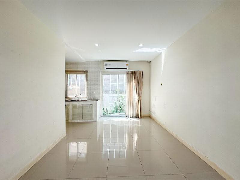 Vision Smart Life Bangbuatong Town Home, Nonthaburi, ถนนบางกรวย - ไทรน้อย, Bang Rak Pattana, Bang Bua Thong, Nonthaburi, 3 Bedrooms, 180 sqm, Townhouse For Rent, by Worazett pornpatpulkasaim, 500575534 - DDproperty.com