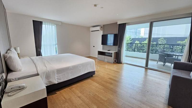 GM Residence, Bangkok, Soi Ekkamai 18, Khlong Tan Nua, Watthana, Bangkok, 3 Bedrooms, 220 sqm, Condo For Rent, by BANGKOK PROPERTY AGENTS, 500575568 - DDproperty.com