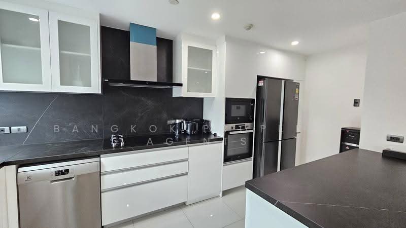 GM Residence, Bangkok, Soi Ekkamai 18, Khlong Tan Nua, Watthana, Bangkok, 3 Bedrooms, 220 sqm, Condo For Rent, by BANGKOK PROPERTY AGENTS, 500575568 - DDproperty.com