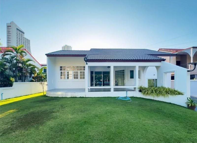4-BR House, Chon Buri (Pattaya), Nong Pru, Bang Lamung (Pattaya), Chon Buri (Pattaya), 4 Bedrooms, 200 sqm, Single Detached House For Sale, by Supicha Chorjong, 500575582 - DDproperty.com