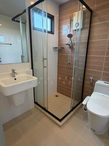 Saransiri Ramkhamhaeng, Bangkok, Khlong Song Ton Nun, Lat Krabang, Bangkok, 4 Bedrooms, 158 sqm, Single Detached House For Sale, by HOME Real Estate Service, 500575617 - DDproperty.com