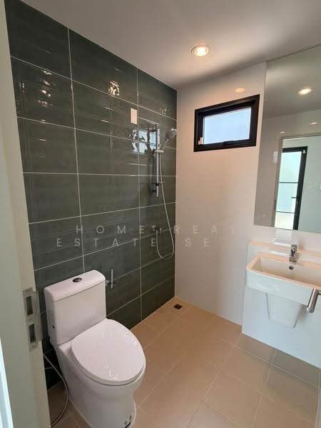 Saransiri Ramkhamhaeng, Bangkok, Khlong Song Ton Nun, Lat Krabang, Bangkok, 4 Bedrooms, 158 sqm, Single Detached House For Sale, by HOME Real Estate Service, 500575617 - DDproperty.com