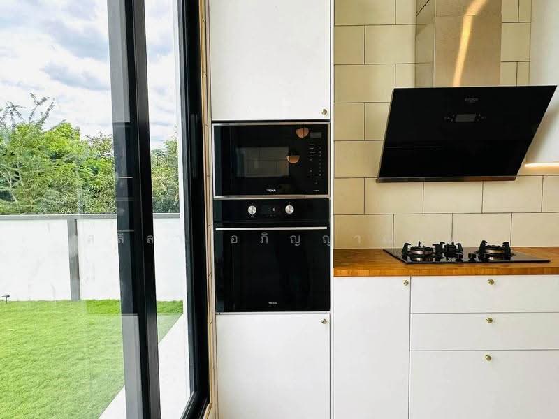 House for Rent at Kosum Ruam Chai, Bangkok, Don Mueang, Don Mueang, Bangkok, 8 Bedrooms, 1,000 sqm, Single Detached House For Rent, by สลิลา อภิญญาณกุล, 500575626 - DDproperty.com