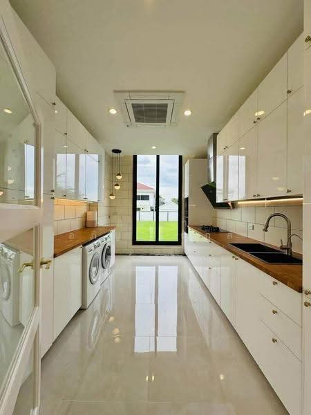 House for Rent at Kosum Ruam Chai, Bangkok, Don Mueang, Don Mueang, Bangkok, 8 Bedrooms, 1,000 sqm, Single Detached House For Rent, by สลิลา อภิญญาณกุล, 500575626 - DDproperty.com