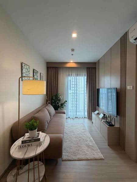 The Base Phetchaburi-Thonglor, Bangkok, Phetchaburi Rd, Bang Kapi, Huai Khwang, Bangkok, 1 Bedroom, 32 sqm, Condo For Rent, by Living Condo, 500575636 - DDproperty.com