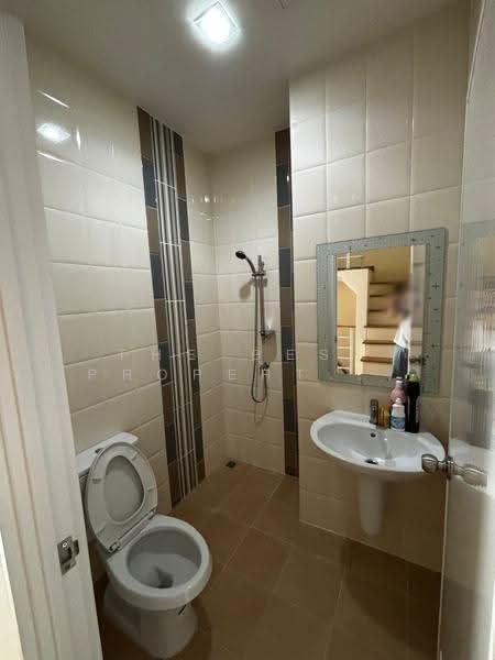 Golden Town Bangna-Kingkaew, Samut Prakan, Soi Kingkaew 31, Rachathewa, Bang Plee, Samut Prakan, 4 Bedrooms, 150 sqm, Townhouse For Sale, by The Best Property บอม, 500575675 - DDproperty.com