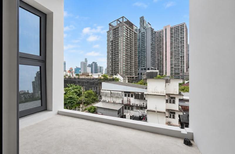 Via 34, Bangkok, 15 Soi Sukhumvit 34, Khong Tan, Khlong Toei, Bangkok, 2 Bedrooms, 87 sqm, Condo For Rent, by Khun Nita, 500575677 - DDproperty.com