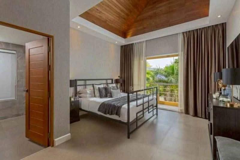 4-BR House, Phuket, Talat Yai, Muang Phuket, Phuket, 4 Bedrooms, 340 sqm, Single Detached House For Sale, by Puttirat Kleebyam, 500575681 - DDproperty.com