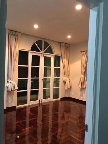 Vararom Minburi, Bangkok, Soi Rat Uthit 16, Rat Uthit Road, Saen Sab, Min Buri, Bangkok, 4 Bedrooms, 280 sqm, Single Detached House For Sale, by Saowaluk Anupong, 500575691 - DDproperty.com
