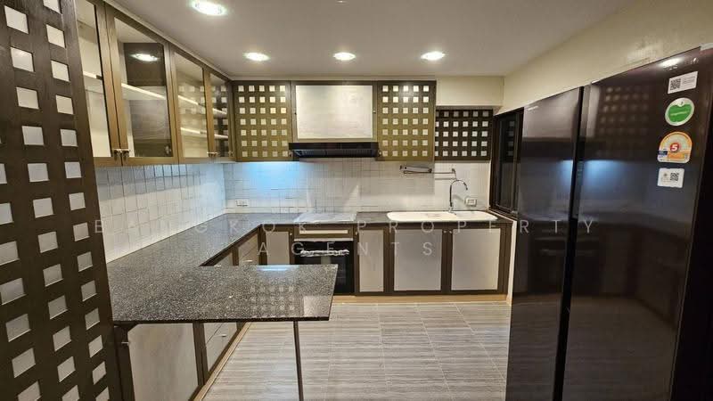 Liberty Park 1, Bangkok, 170 Soi Sukhumvit 23, Khlongtoei Nua, Watthana, Bangkok, 3 Bedrooms, 240 sqm, Condo For Rent, by BANGKOK PROPERTY AGENTS, 500575704 - DDproperty.com