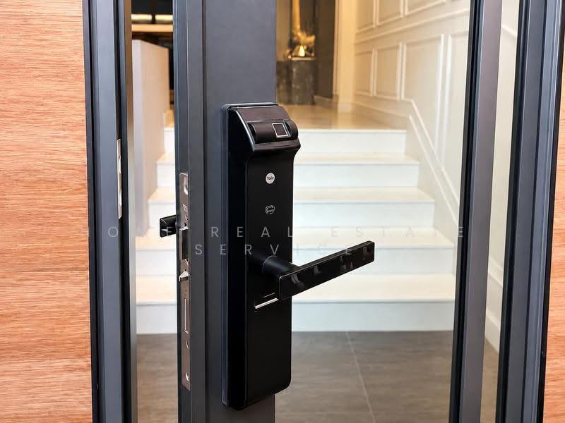 The Eight Chatuchak-Ratchada, Bangkok, Soi Lat Phrao 1 Yeak 25, Jom Phon, Chatuchak, Bangkok, 3 Bedrooms, 254 sqm, Townhouse For Rent, by HOME Real Estate Service, 500575729 - DDproperty.com