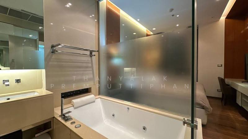 The Address Sukhumvit 28, Bangkok, 1 Soi Sukhumvit 28, Khong Tan, Khlong Toei, Bangkok, 1 Bedroom, 45 sqm, Condo For Rent, by Thanyalak Premputtiphan, 500575734 - DDproperty.com