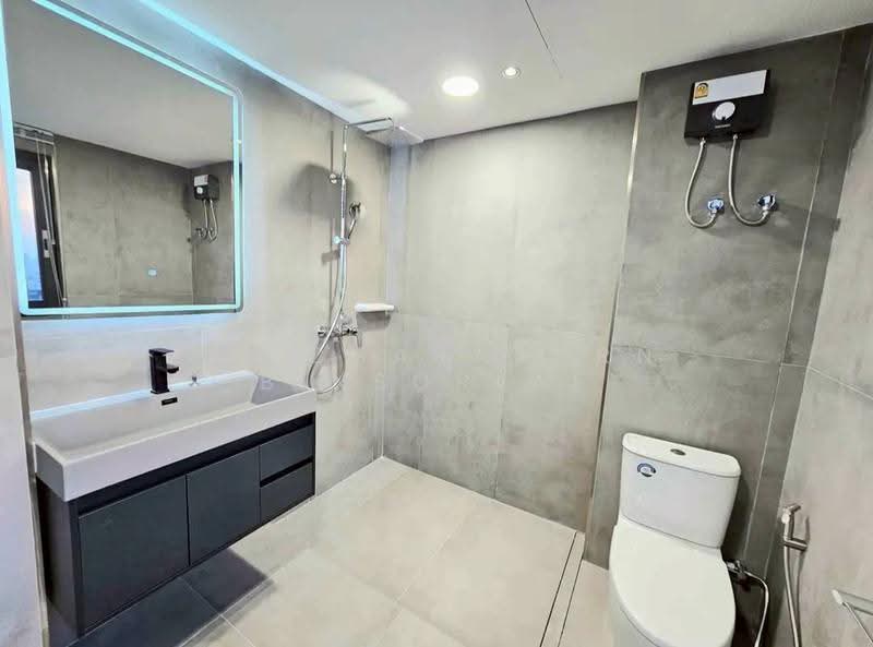 The Waterford Diamond Tower สุขุมวิท (เดอะวอเตอร์ฟอร์ด ไดมอน ทาวเวอร์ สุขุมวิท), กรุงเทพ, 758/18 ซอยสุขุมวิท 30/1 ถนนสุขุมวิท, คลองเตย, กรุงเทพ, 147 ตร.ม., คอนโด ขาย, โดย Patcharaporn Binsorlae, 500575766 - DDproperty.com