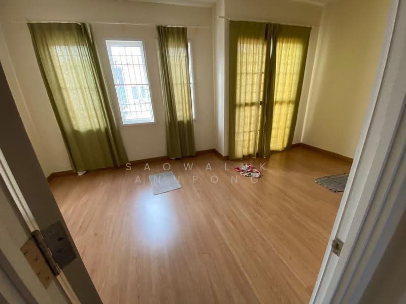 Golden Town Ramkhamhaeng-Wongwaen, Bangkok, Rat Phatthana Road, Saphan Sung, Bangkok, 4 Bedrooms, 140 sqm, Townhouse For Sale, by Saowaluk Anupong, 500575800 - DDproperty.com