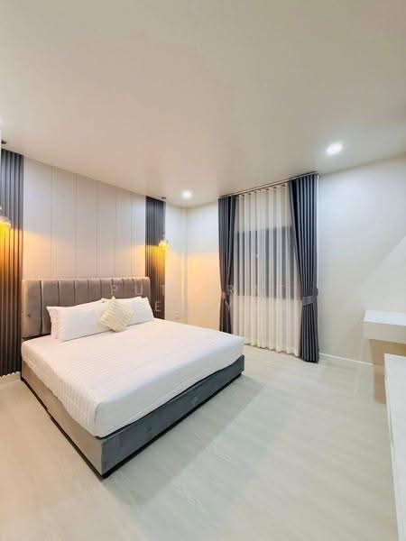 Uraiwan Park View, Chon Buri (Pattaya), Nong Pru, Bang Lamung (Pattaya), Chon Buri (Pattaya), 2 Bedrooms, 93 sqm, Villa For Sale, by Puttirat Kleebyam, 500575838 - DDproperty.com