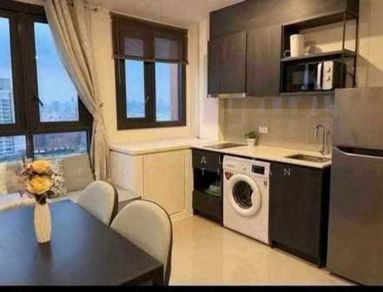 XT Huaikhwang, Bangkok, 244 Ratchadaphisek Road, Huai Khwang, Bangkok, 1 Bedroom, 30 sqm, Condo For Rent, by Thanyalak Premputtiphan, 500575843 - DDproperty.com