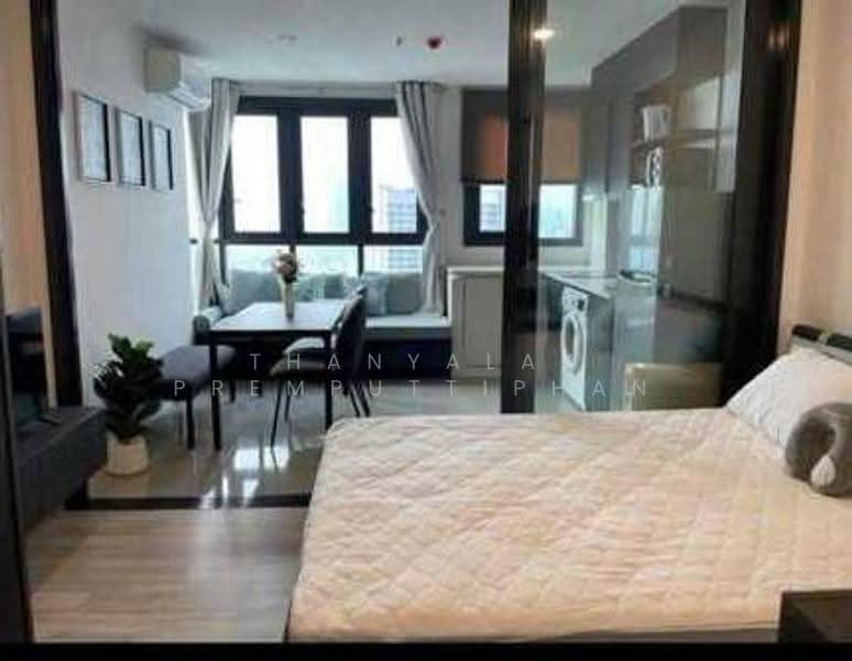 XT Huaikhwang, Bangkok, 244 Ratchadaphisek Road, Huai Khwang, Bangkok, 1 Bedroom, 30 sqm, Condo For Rent, by Thanyalak Premputtiphan, 500575843 - DDproperty.com