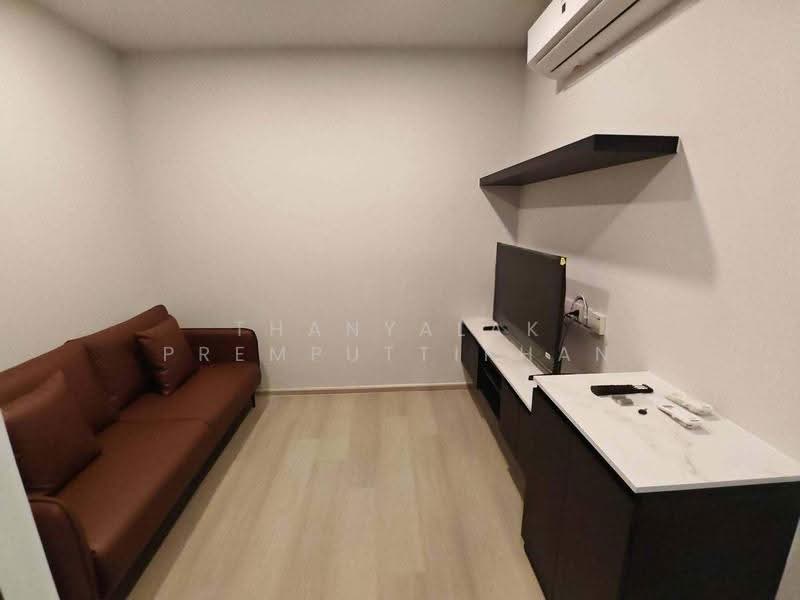 Aspire Onnut Station, Bangkok, Sukhumvit Road, Phra Kanong, Khlong Toei, Bangkok, 1 Bedroom, 30 sqm, Condo For Rent, by Thanyalak Premputtiphan, 500575904 - DDproperty.com